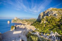 Mallorca - přírodní krásy a kulturní památky ostrova - Baleárské ostrovy - Španělsko - Mallorca
