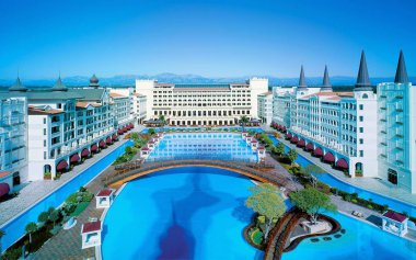 Hotel Titanic Mardan Palace