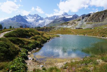 Matterhorn, Saas Fee, švýcarská perla s kartou - Švýcarsko