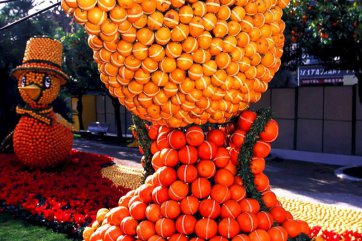 Menton - citrusový karneval - Francie