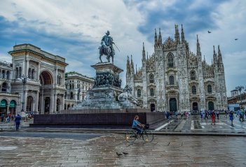Milano, Turín, gastronomické pochoutky kraje Piemont - Itálie