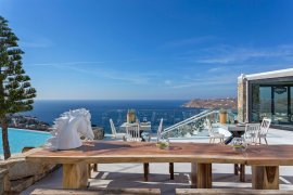 Hotel Myconian Utopia Relais & Châteaux