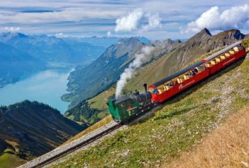 Nejkrásnější místa Švýcarska po železnici - Švýcarsko