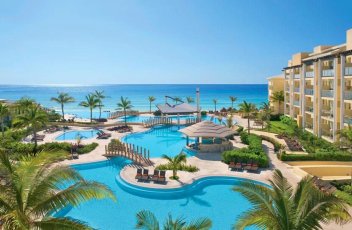 Now Jade Riviera Cancun