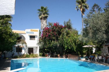 Oasis Hotel and Bungalows