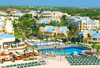 OCCIDENTAL ROYAL HIDEAWAY PLAYACAR