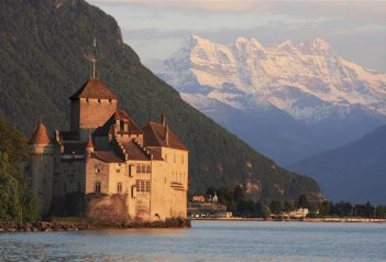 Okolo Ženevského jezera,nejen za tajemstvím hodinek, čokolády a sýra - Švýcarsko