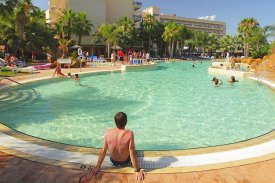 Recenze Palas Pineda