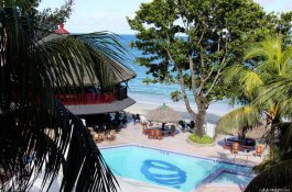 Patatran Village a Coral Strand - Seychely - La Digue 
