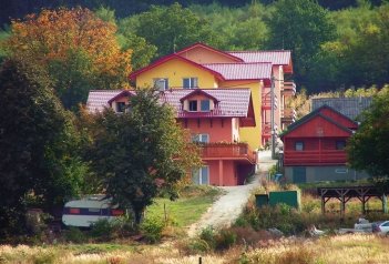 Penzion Quatro IV. - Slovensko - Podhájska
