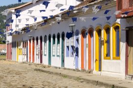 Pestrobarevná Brazílie