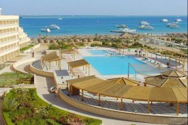 Recenze Hotel White Beach Resort