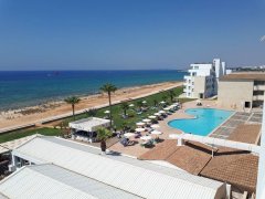 Hotel Pierre Anne Beach