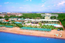 Recenze Hotel Pine Beach Resort Maritim