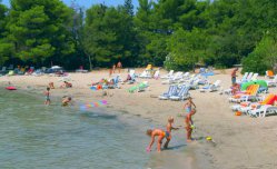 Pine Beach - Chorvatsko - Severní Dalmácie - Pakoštane