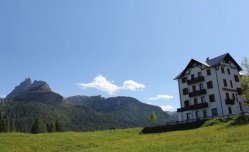 POCOL - Itálie - Cortina d`Ampezzo - Pocol