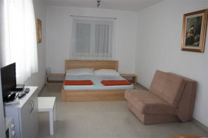 Apartmánový dům Swiss - Chorvatsko - Makarská riviéra - Podgora