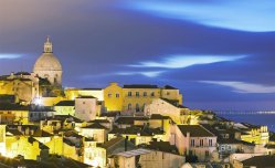 PORTUGALSKO - ZEMĚ MOŘEPLAVCŮ, VÍNA A SLUNCE - Portugalsko