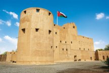 Pouští a oázami za krásami Ománu - Omán