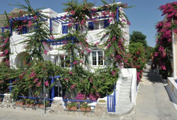 Proteas Hotel - Řecko - Santorini - Kamari
