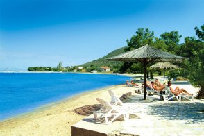 Rachoni Beach - Řecko - Thassos - Skala Rachoni