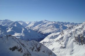 Rakousko, Lyžařské vyvrcholení na Stubaiském ledovci - Rakousko
