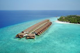 Recenze Reethi Faru Resort