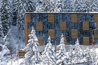 RIDERS PALACE - Švýcarsko - Graubünden - Laax