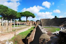 Řím - věčné město. Cerveteri a koupání v Tyrhénském moři - Itálie - Řím