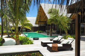 Shangrila´s Villingili Resort and Spa - Maledivy - Atol Addu