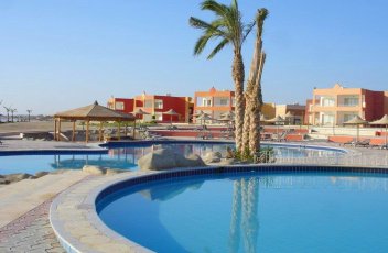 Hotel Shoni Bay Resort