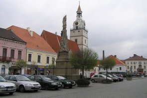 Slavnost chřestu a celebrity Ivančic - Česká republika