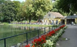 Slavnost růží v Badenu a Schönbrunn - Rakousko