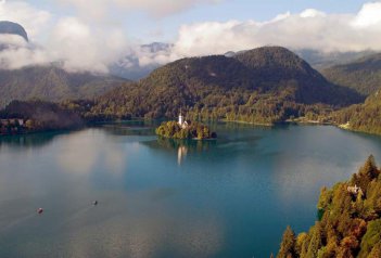 Slovinsko, Přenádhernou scenérií Triglavského NP - Slovinsko