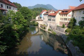 Slovinsko, přes Julské Alpy na jadranské pláže - Slovinsko - Bohinjské jezero