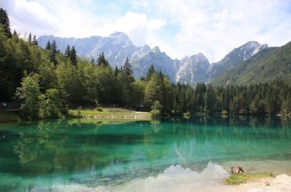 Slovinsko, přes Julské Alpy na jadranské pláže - Slovinsko - Bohinjské jezero