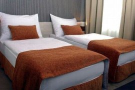 STAR - Maďarsko - Budapešť