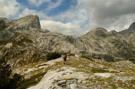 Štíty hor Balkánu - Albánie