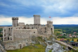 Středověké hrady mezi Krakovem a Czestochovou - Polsko