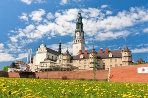 Středověké hrady mezi Krakovem a Czestochovou - Polsko