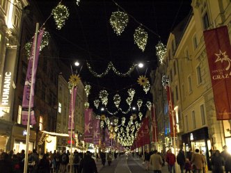 Štýrský advent vlakem, Graz a průvod čertů  Krampuslauf