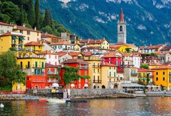 Superlativy italských jezer - Lago di Como, Lago di Garda, Lago di Iseo - Itálie