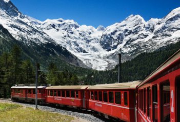 ŠVÝCARSKO A VÝLET HORSKÝM EXPRESEM - Švýcarsko