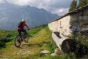 Švýcarsko - Engadin na kole i pěšky - Švýcarsko
