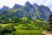 Švýcarsko - Leukerbad - termální lázně a hory - Švýcarsko