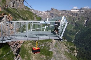 Švýcarsko - Leukerbad - termální lázně a hory - Švýcarsko