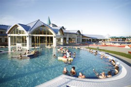 TERMÁLNÍ LÁZNĚ MAĎARSKA, SÁRVÁR - HEVÍZ - BÜKFÜRDO