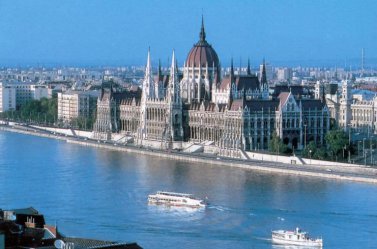 Termální lázně Podhájská s výletem do Budapešti
