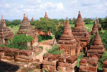 THAJSKO - MYANMAR ( BARMA) - TAJEMSTVÍ CHRÁMŮ, PAGOD A SVATYNÍ - Thajsko