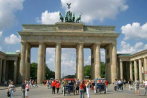 Tropical Islands a Berlín se vstupenkou do Tropical Islands v ceně - Německo